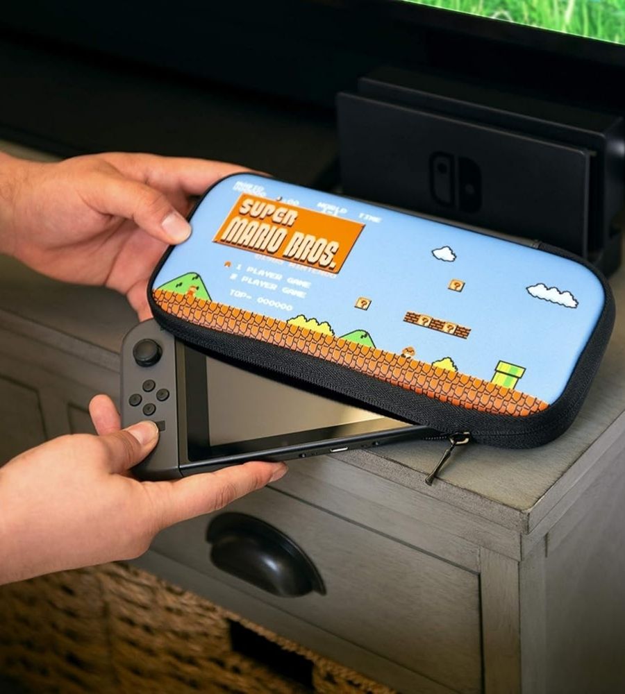 Custodia Kit di Protezione PowerA Nintendo Switch 8 Bit Super Mario
