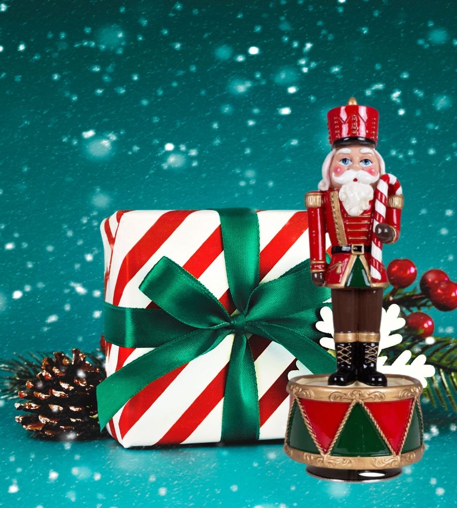Carillon Schiaccianoci Soldatino Natale con Movimento e Melodie Natalizie 21 cm