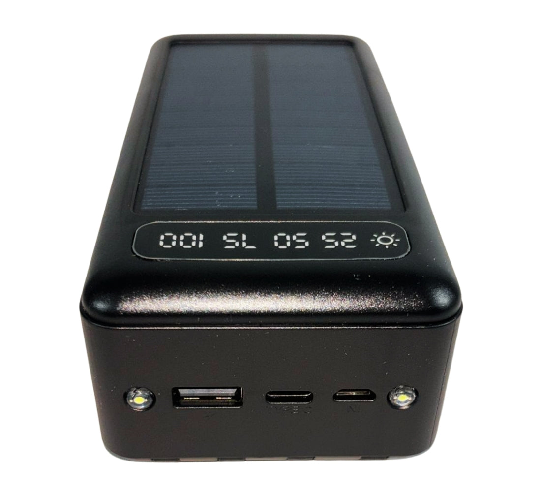 Power Bank Solare 50000 mAh Impermeabile Ricarica Rapida 4 Cavi USB Luce LED